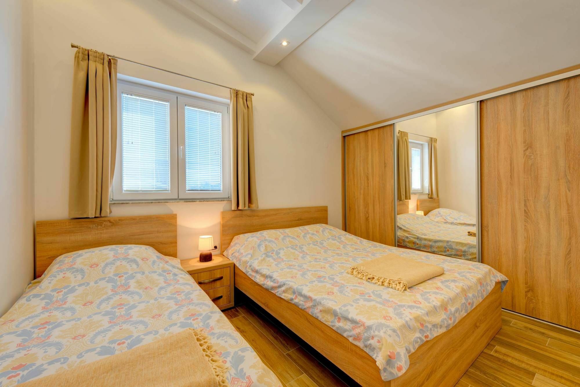 42° North Apartments Тиват Экстерьер фото